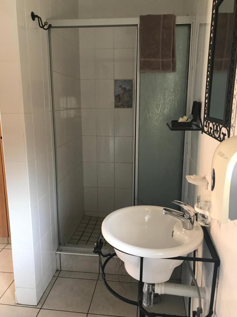 Forget Me Not Guest House Witbank Eksteriør billede