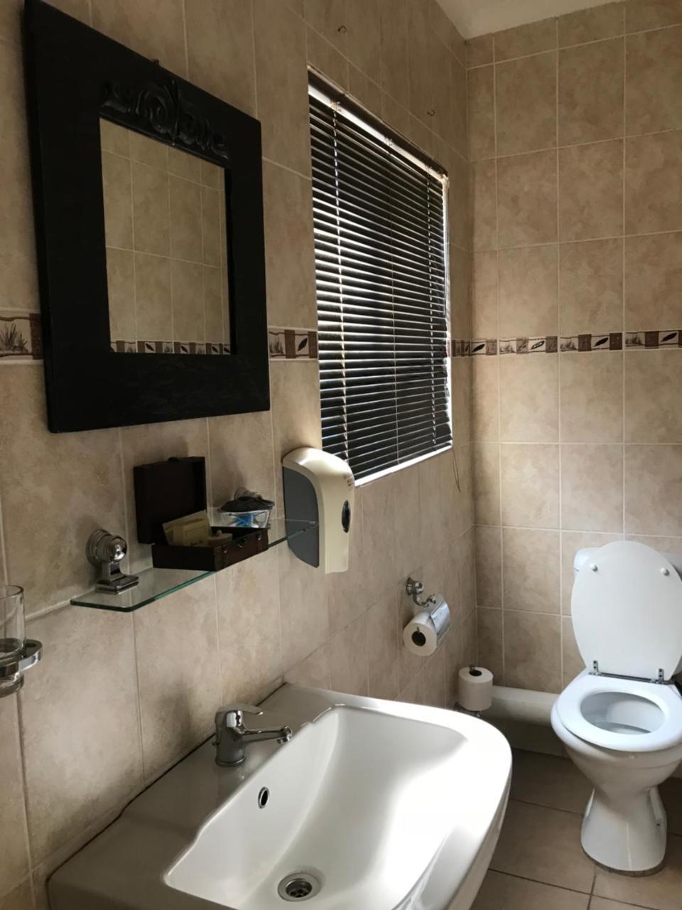 Forget Me Not Guest House Witbank Eksteriør billede