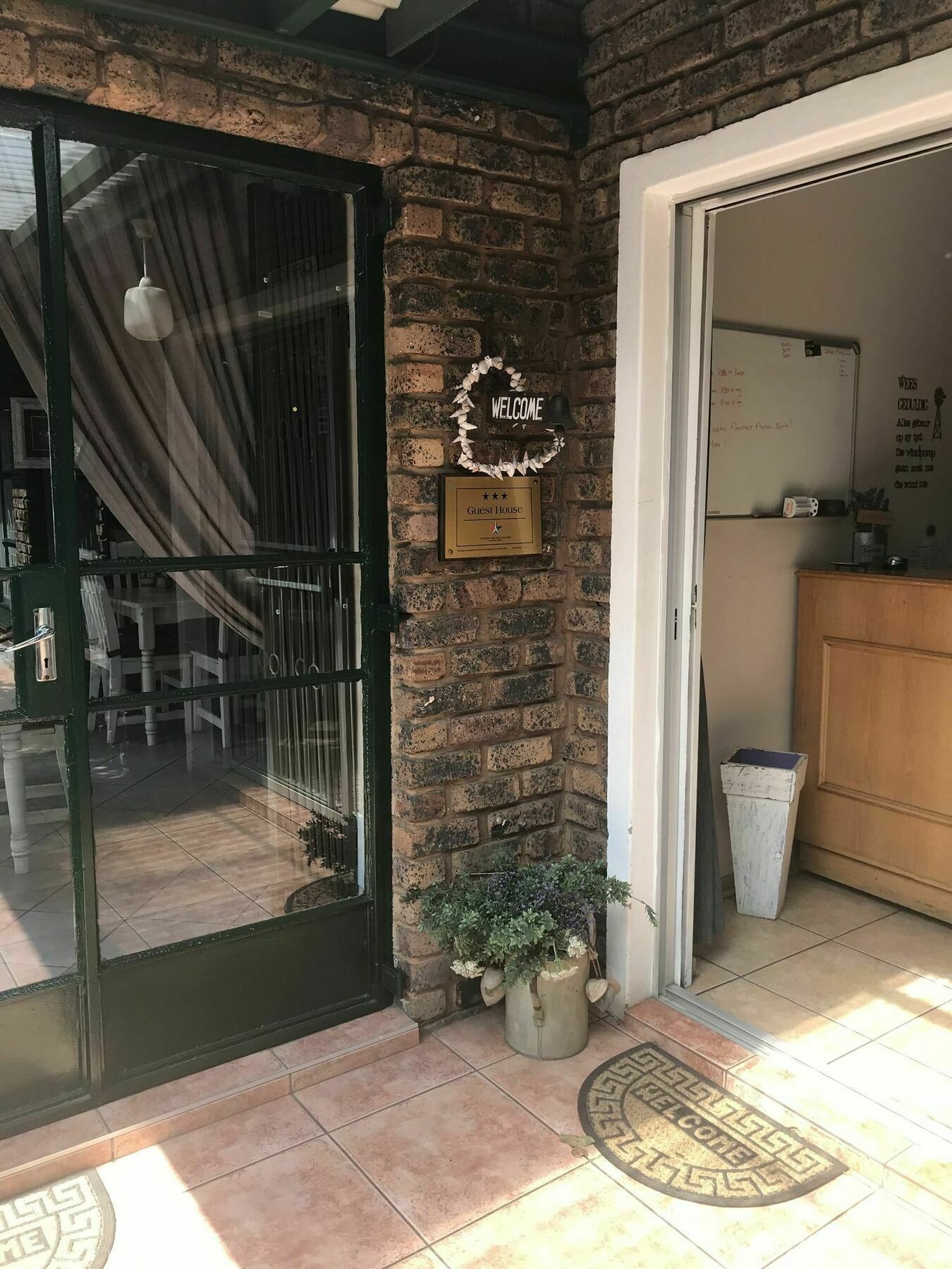 Forget Me Not Guest House Witbank Eksteriør billede